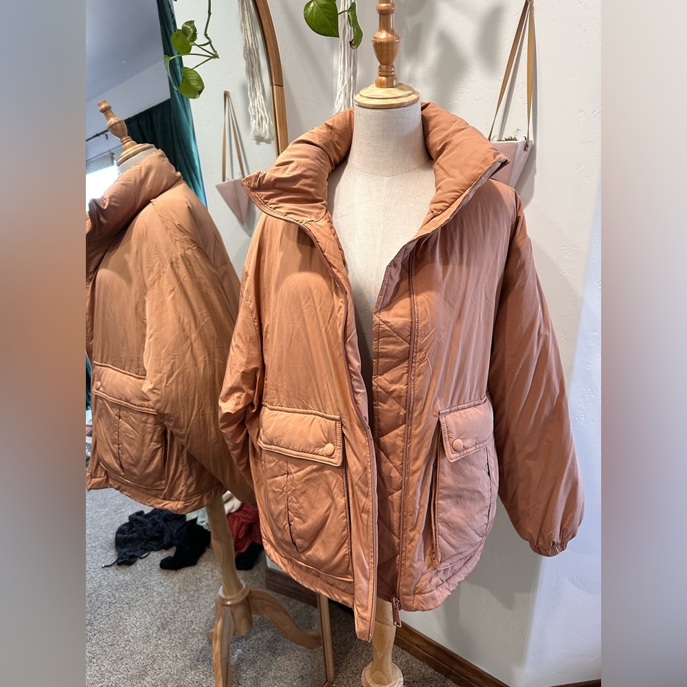 Free people puffer
